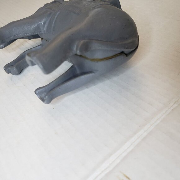 Vintage Repro  Elephant with‎ Howdah Cast Iron Mechanical Bank - Picture 8 of 11